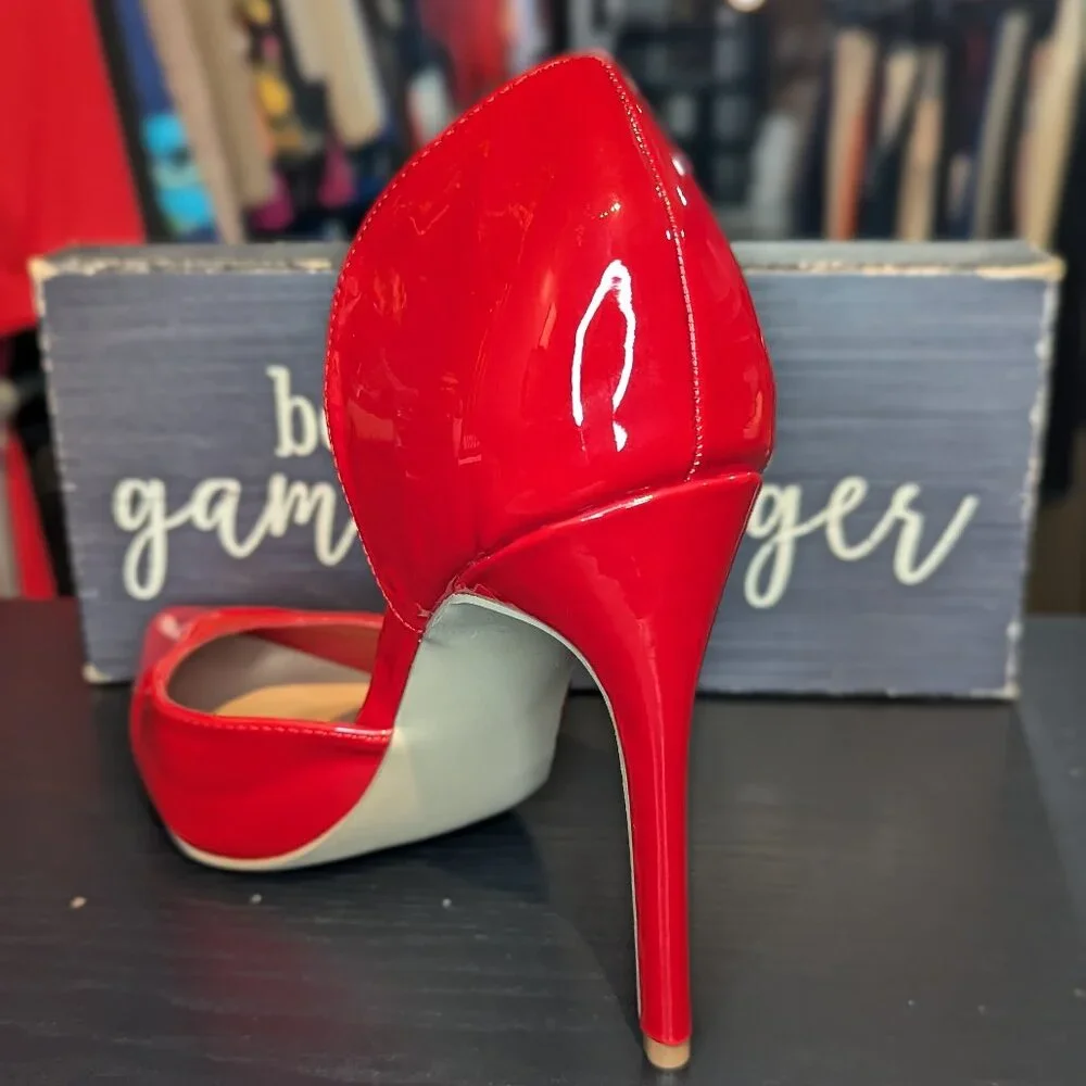 Red Patent Pump sz. 10 - Picture 3 of 4